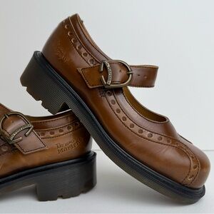 Vintage Dr. Martens England 8307 Brown Tan Wingtip Heel Rub Off Mary Janes UK 5